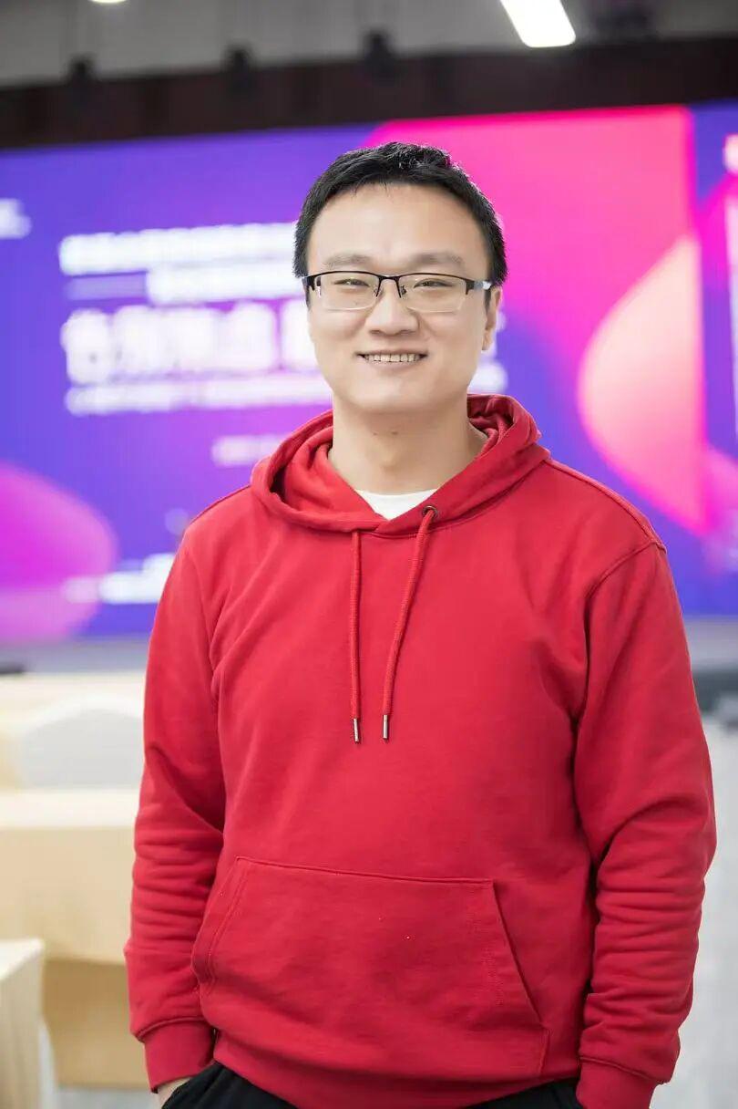 从高管到送外卖，一个985硕士的10次滑落