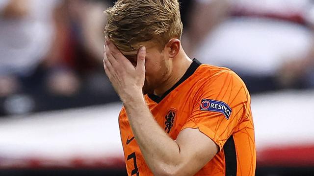 kaiyun-“排球王子”重现江湖 德利赫特挨的骂看来还不够