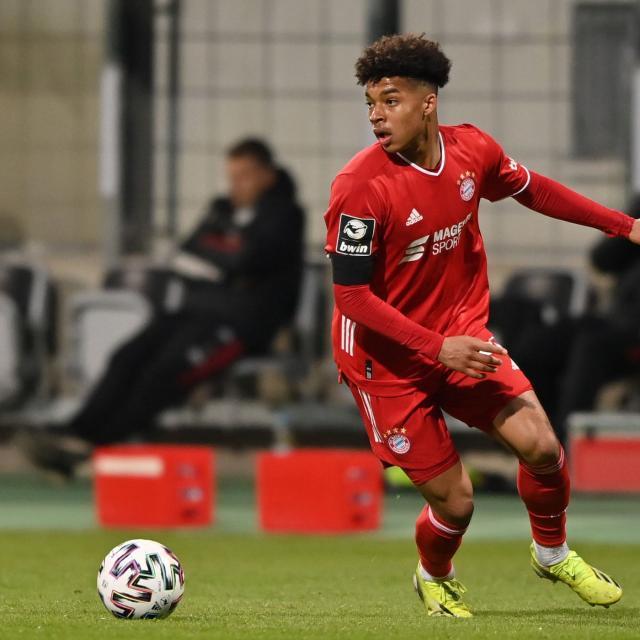 开云-拜仁回到未来：乌尔赖希回归，尼贝尔跟科瓦奇练级