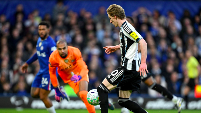 kaiyun-0-1！欧冠完败后回到联赛主场又输球 11.6亿豪门双线沉沦5轮仅1胜|切尔西|纽卡斯尔|射门|戈登|巴黎圣日耳曼_新浪体育_新浪新闻